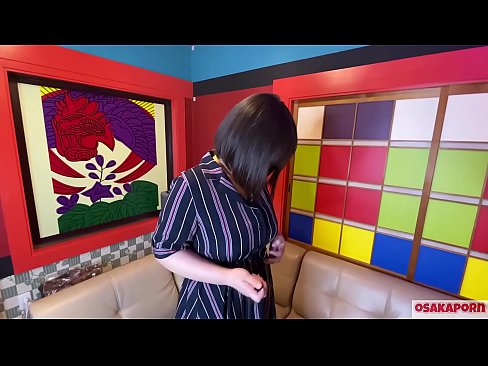 ❤️ Japanese cutie met groot tiete masturbeer met seksspeelgoed en kry 'n orgasme. Sy praat in 'n onderhoud oor haar fokken ervaring. Groot tiete en harige poes wat hard kreun. Osakaporn ❤️❌ Seks op af.porno-negrov.ru